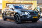 Bentley Bentayga 6.0 W12 black on black Panodak Leer Massage, Auto's, Bentley, Automaat, Bentayga, Gebruikt, Euro 6