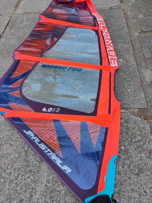 Neilpryde Wizard 4.0. 2021 in goede staat., Watersport en Boten, Windsurfen, Gebruikt, Zeil, Minder dan 250 cm, Minder dan 5 m²