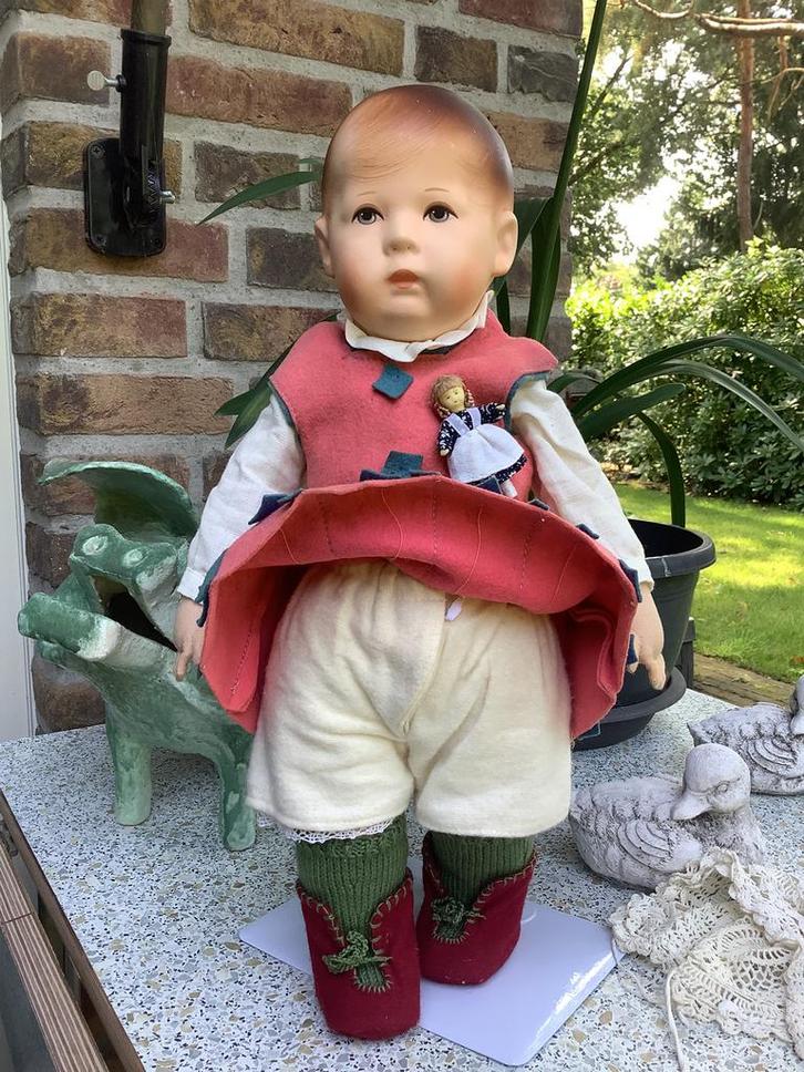 Kathe Kruse Jockerle meisje en jongen naar oud model, Verzamelen, Poppen, Zo goed als nieuw, Ophalen of Verzenden