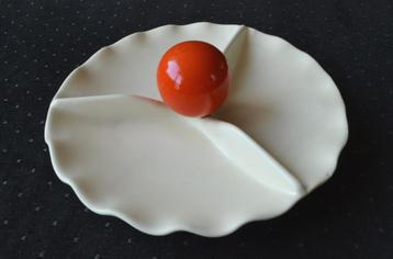 Art Deco Pindaschaal / schaaltje, crèmewit keramiek – Regina beschikbaar voor biedingen