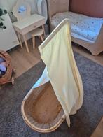 Poppenbedje rotan met hemel, Ophalen, Gebruikt