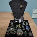 Nr23. 18 aparte sieraden, Ophalen of Verzenden, Zo goed als nieuw, Overige materialen, Overige voorstellingen
