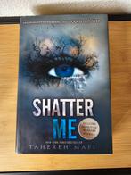 Shatter me Tahereh Mafi (engelse versie), Boeken, Zo goed als nieuw, Ophalen