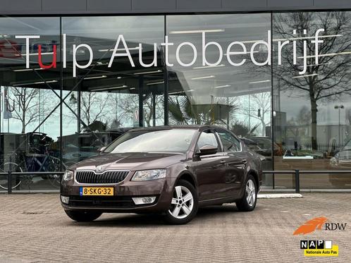 Skoda Octavia 1.4 TSI Greentech Elegance Dealerondh Automaat, Auto's, Skoda, Bedrijf, Te koop, Octavia, ABS, Airbags, Airconditioning
