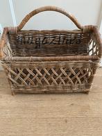 RIVIERA MAISON KRANTENMAND, Huis en Inrichting, Woonaccessoires | Krantenbakken en Lectuurbakken, Ophalen, Gebruikt