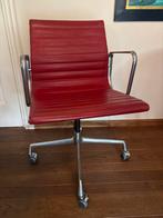 Charles Eames EA 117 Rode Bureaustoel leer, Ophalen, Zo goed als nieuw, Bureaustoel, Rood
