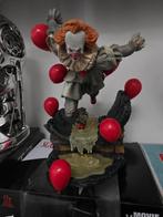 Pennywise IT Figuur met Ballonnen, Ophalen, Zo goed als nieuw, Fantasy
