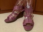Prachtige vrouwelijke sandalen GEOX, maat 40., Geox, Overige kleuren, Zo goed als nieuw, Sandalen of Muiltjes