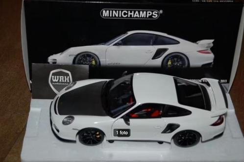 1:18 PORSCHE 911 GT2 RS white black wheels Minichamps WRH, Hobby en Vrije tijd, Modelauto's | 1:18, Zo goed als nieuw, Auto, MiniChamps