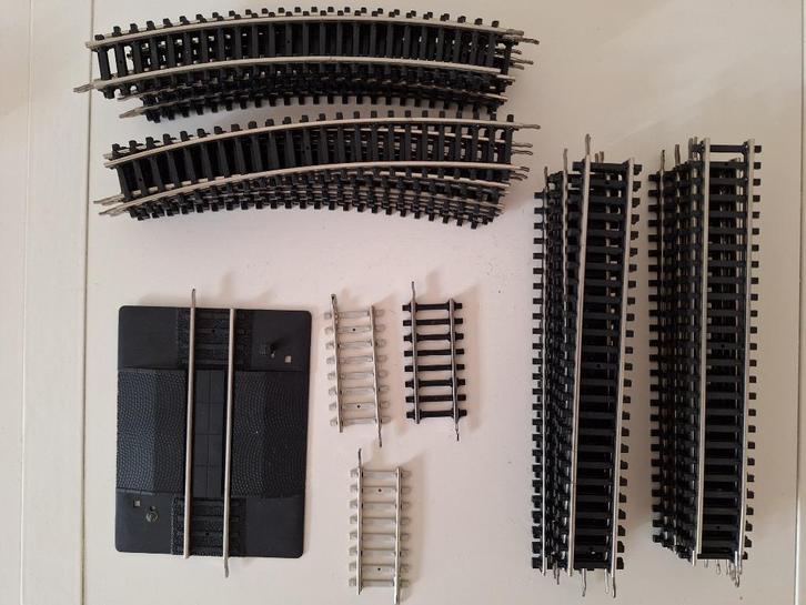 Piko rails – hol profiel – recht, gebogen en overgang, Hobby en Vrije tijd, Modeltreinen | H0, Gebruikt, Rails, Gelijkstroom, Piko