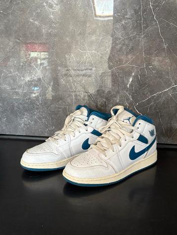 Nieuwe Nike Air Jordan 1 Mid SE “industrial blue”, maat 38.5 beschikbaar voor biedingen