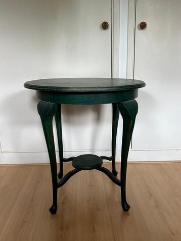 Groene Eettafel - Vintage Stijl beschikbaar voor biedingen