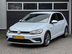 Volkswagen Golf 1.0 TSI Highline Business R Xenon/Led, Virtu, Voorwielaandrijving, Gebruikt, Euro 6, Wit