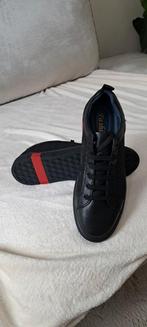 Zwarte sneakers - maat 42, Kleding | Heren, Schoenen, Onbekend, Zwart, Ophalen of Verzenden, Sneakers of Gympen