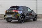 Volkswagen T-Roc 1.5 TSI 150pk R-Line Edition | Black Style, Auto's, Volkswagen, 1498 cc, Zwart, Bedrijf, Nieuw