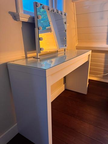 IKEA MALM Toilettafel Wit beschikbaar voor biedingen