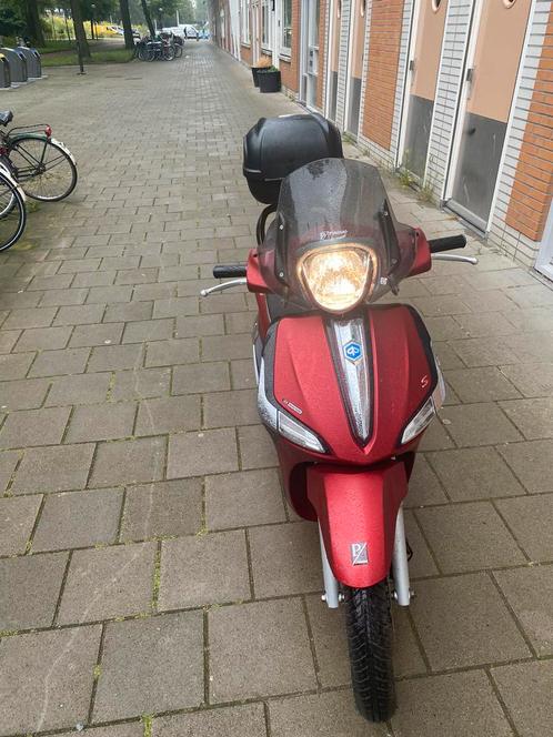 Piaggio Liberty S I-Get, Fietsen en Brommers, Scooters | Piaggio, Zo goed als nieuw, Overige modellen, Maximaal 45 km/u, Benzine