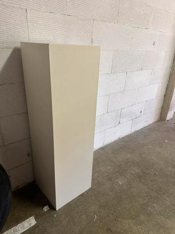 Decoratieve Pilaar – Stijlvol & Stevig beschikbaar voor biedingen