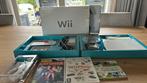Wii Sports Bundle met extra nun chuck en game, Spelcomputers en Games, Spelcomputers | Nintendo Wii, Ophalen of Verzenden, Gebruikt