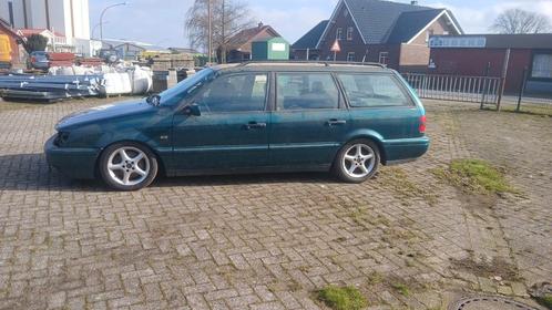 Volkswagen passat 35i vr6 voorschermen l+r, Auto-onderdelen, Carrosserie en Plaatwerk, Bumper, Volkswagen, Voor, Ophalen