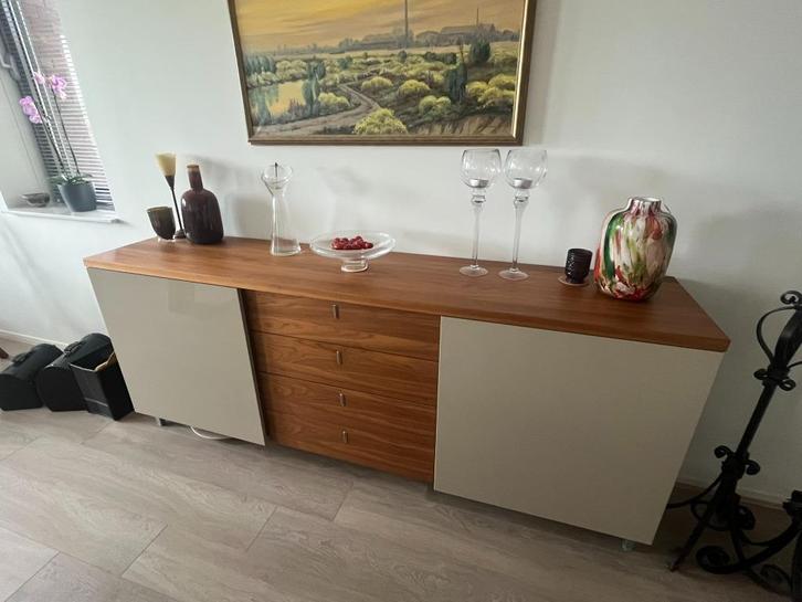buffetkast uit de serie ‘now! time’ by hülsta in kernnoten, Huis en Inrichting, Kasten | Buffetkasten, Gebruikt, Minder dan 100 cm