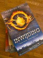 Divergent boeken (Nederlands), Boeken, Ophalen of Verzenden, Zo goed als nieuw