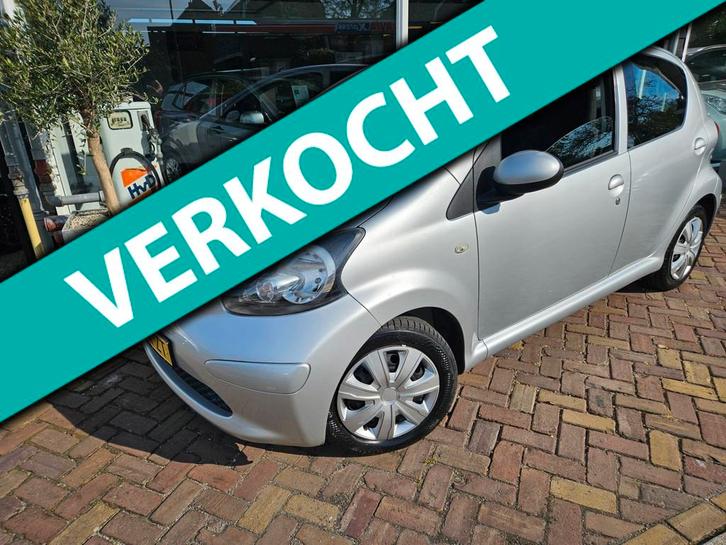 Toyota Aygo 1.0-12V +automaat,lage km,carplay, Auto's, Toyota, Te koop, Aygo, ABS, Airbags, Centrale vergrendeling, Elektrische ramen