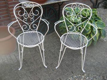 7 brocante franse bistro stoeltjes in thonet model beschikbaar voor biedingen