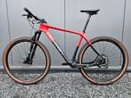 Berria Bravo full carbon 29er mountainbike - Shimano XT - L, Fietsen en Brommers, Fietsen | Mountainbikes en ATB, 49 tot 53 cm