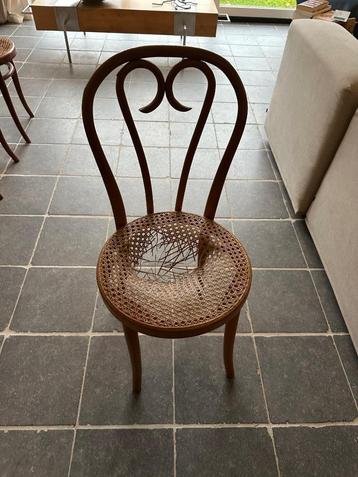 vintage bentwood bistro chair beschikbaar voor biedingen