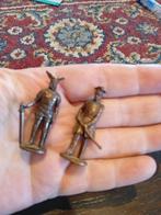 2 miniatuur  koperen mannetjes, Ophalen of Verzenden, Gebruikt, Poppenhuis