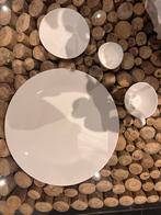 Ikea skyn servies gezocht, Huis en Inrichting, Keuken | Servies, Ophalen