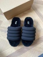 UGG pull black mt 40 zwarte slippers met bont, Kleding | Dames, Schoenen, Nieuw, Slippers, UGG, Zwart