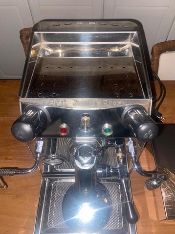 BFC Junior Plus Espresso Machine + accecoires beschikbaar voor biedingen