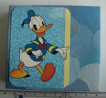 d012) doosje Donald Duck voor bv zeskantige labels of geld   beschikbaar voor biedingen