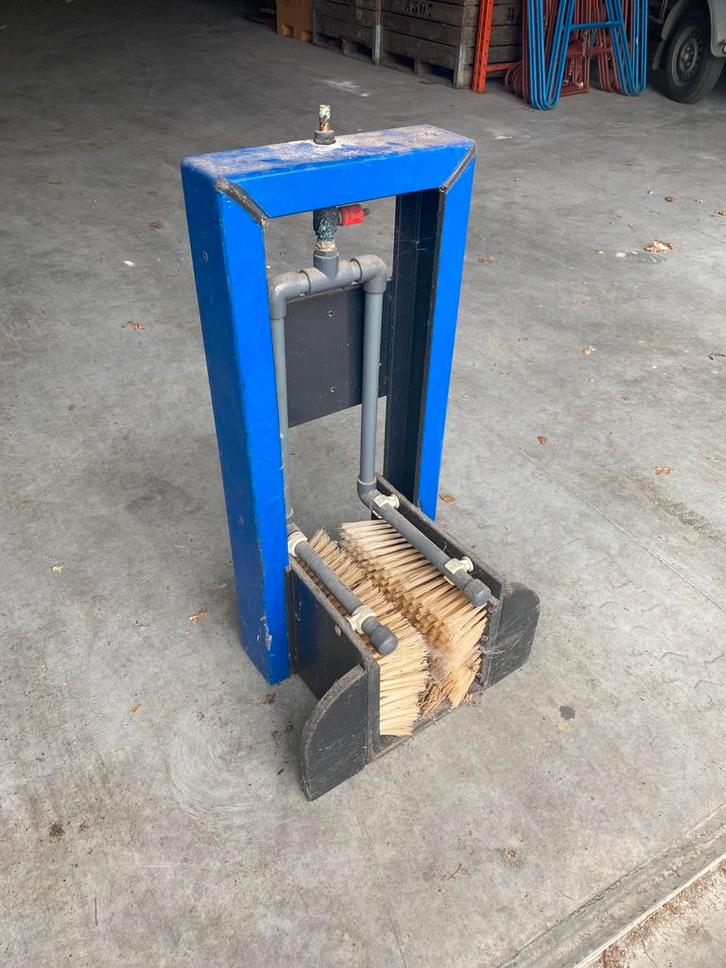 Laarzenborstel / laarzenreiniger, Dieren en Toebehoren, Overige Dieren-accessoires, Gebruikt, Ophalen