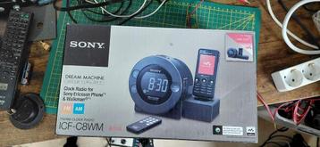 Sony Dream machine icf-c8wm nieuw in doos beschikbaar voor biedingen