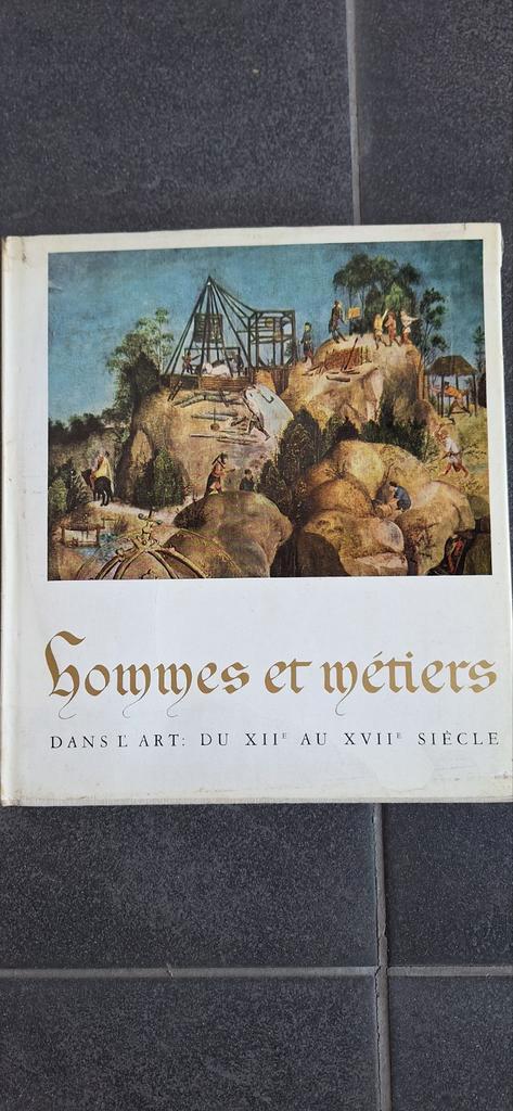 Hommes et Métiers: Kunst van de 12e tot de 17e eeuw, Antiek en Kunst, Antiek | Boeken en Bijbels, Ophalen of Verzenden