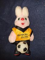 Duracell Konijn Knuffel met Voetbal - 18 cm, Ophalen of Verzenden