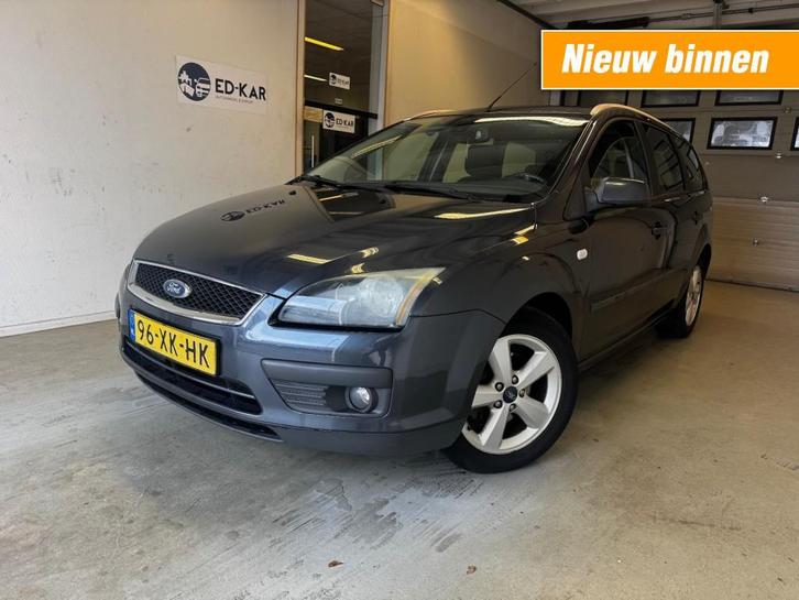 Ford FOCUS 1.6-16V Futura AIRCO NAP LMV RIJDT GOED, Auto's, Ford, Bedrijf, Focus, ABS, Airbags, Airconditioning, Boordcomputer