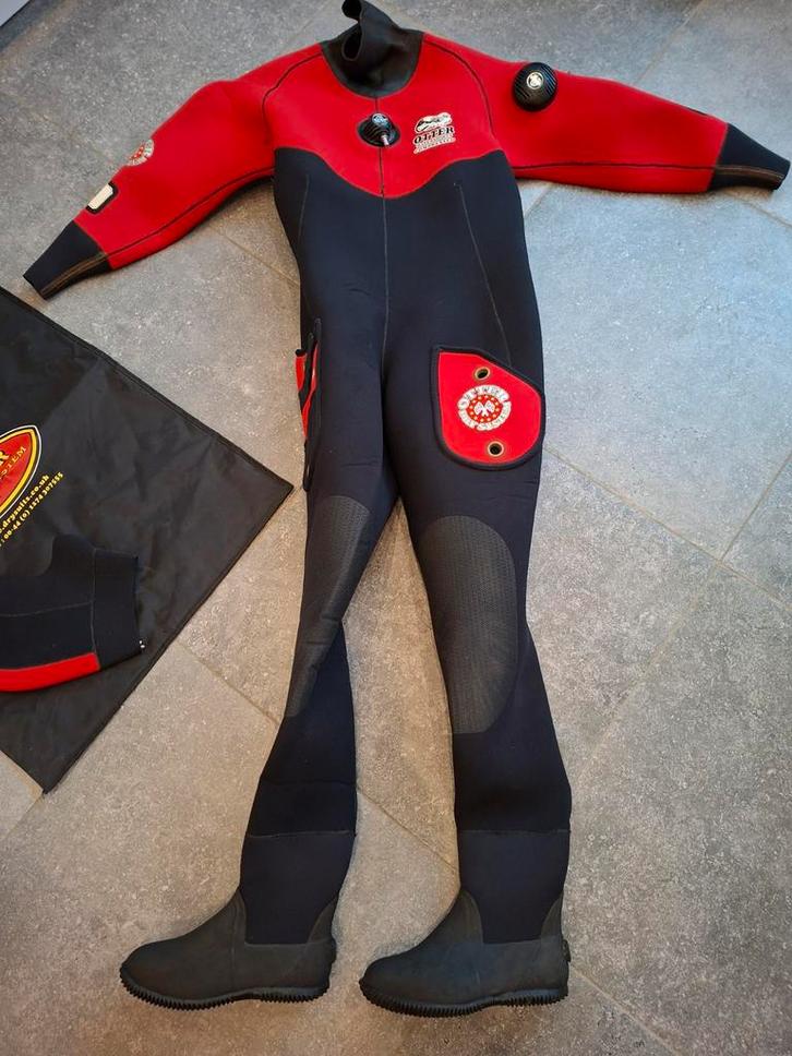Droogpak 165cm NIEUWSTAAT compressed neoprene, Watersport en Boten, Duiken, Zo goed als nieuw, Duikpak, Ophalen of Verzenden