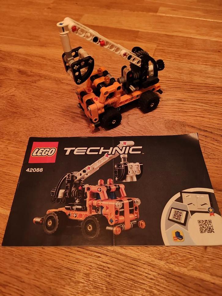 Lego Technic Kraanwagen 42088, Kinderen en Baby's, Speelgoed | Duplo en Lego, Zo goed als nieuw, Lego, Complete set, Ophalen of Verzenden