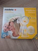 Medela swing maxi flex dubbele kolf inclusief kolf BH, Kinderen en Baby's, Babyvoeding en Toebehoren, Ophalen of Verzenden, Zo goed als nieuw