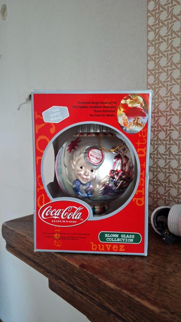Coca Cola Kerstbal Glas - Limited Edition, Verzamelen, Merken en Reclamevoorwerpen, Zo goed als nieuw, Gebruiksvoorwerp, Ophalen of Verzenden