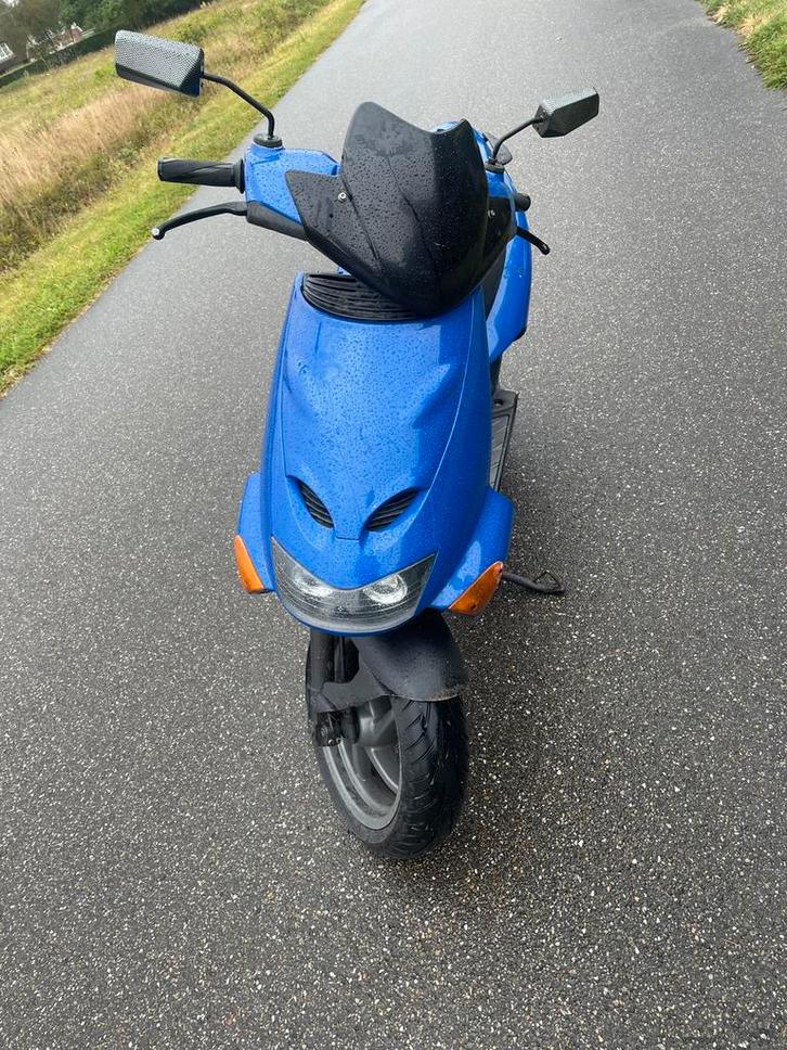 Aprilia sr 50 minerelie, Fietsen en Brommers, Scooters | Piaggio, Gebruikt, Overige modellen, Tweetakt, Ophalen