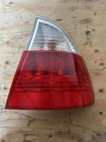 Achterlicht rechts BMW 3 serie E46 - 11A011B beschikbaar voor biedingen