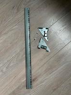 Ikea eket wandrail ophangsysteem voor kast 70 cm, Huis en Inrichting, Kasten | Wandmeubels, Ophalen, Zo goed als nieuw, Minder dan 100 cm