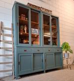 Vintage/Brocante groene schoolkast, hoge buffetkast, Huis en Inrichting, Kasten | Buffetkasten, 200 cm of meer, 150 tot 200 cm