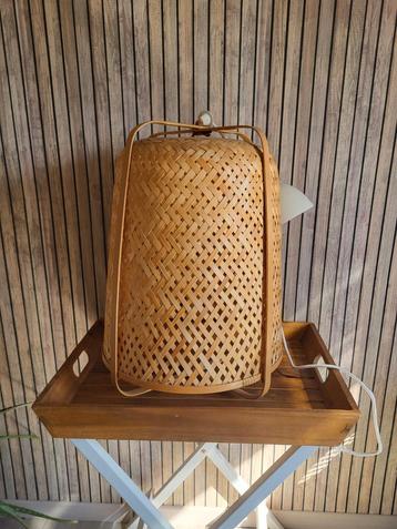 Rotan hanglamp  beschikbaar voor biedingen