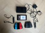 Nintendo Switch rood blauw console, Spelcomputers en Games, Spelcomputers | Nintendo Switch, Met games, Met 2 controllers, Ophalen of Verzenden